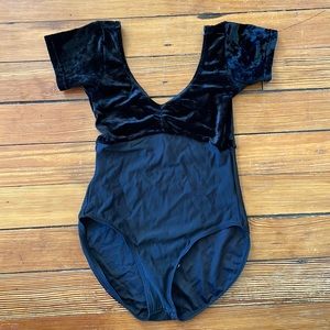 WearMoi short sleeve velvet leotard